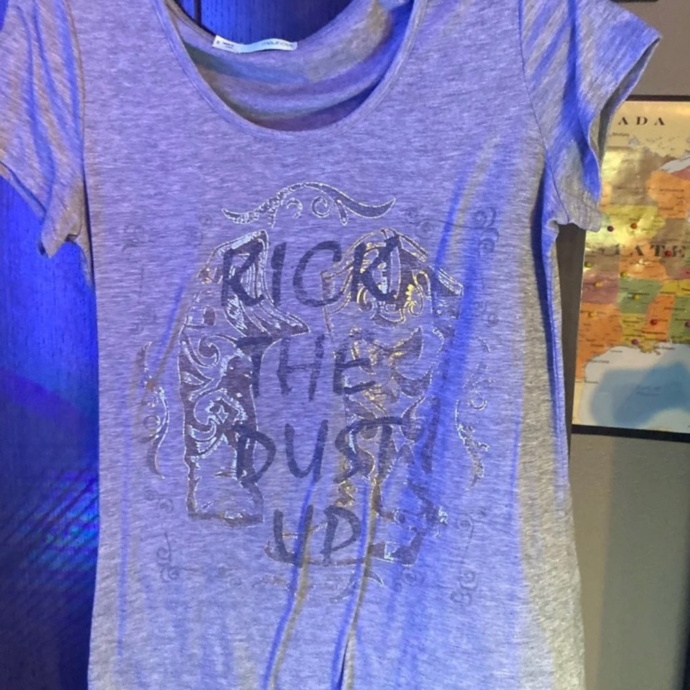 T shirt
